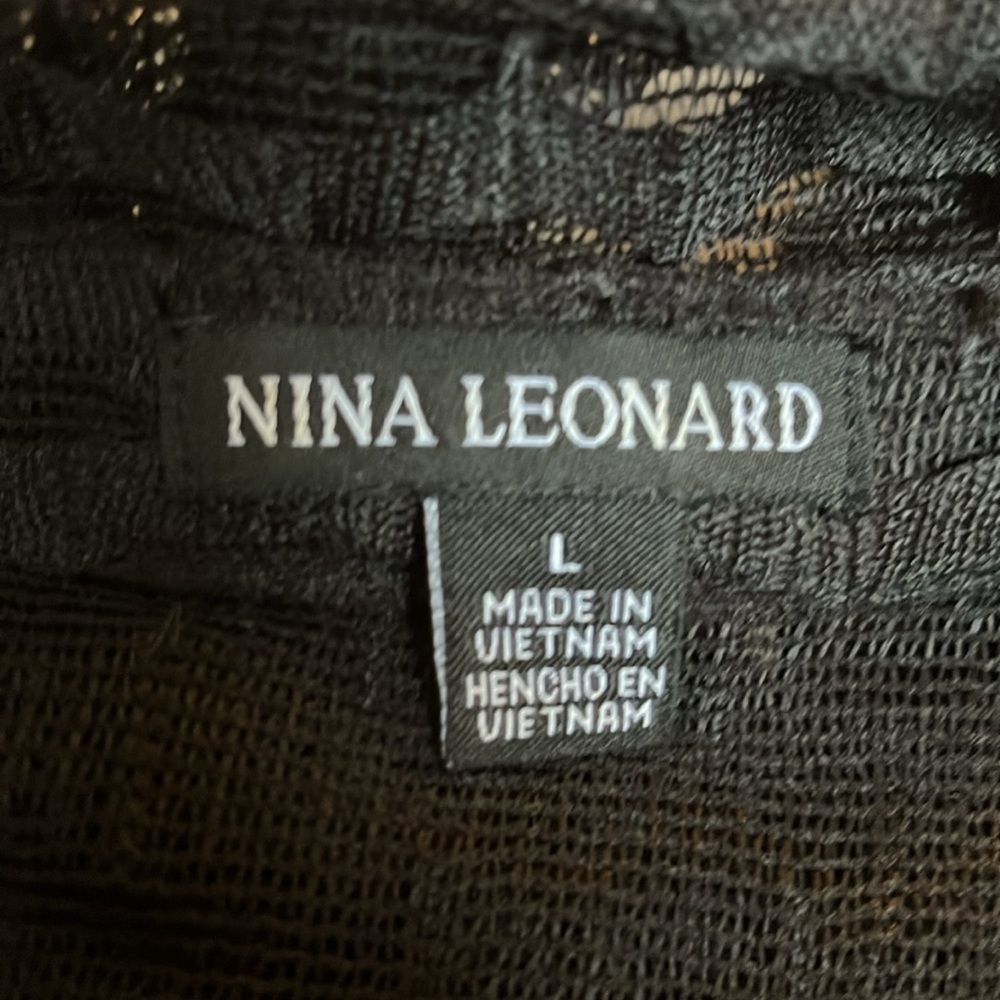 Nina Leonard Vintage Black Sheer Cardigan w/large wooden Buttons Size Large - Picture 13 of 15